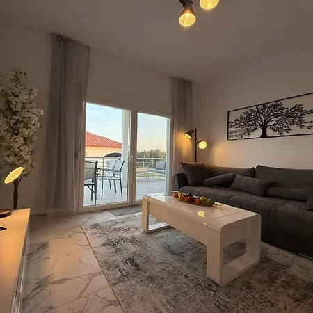 Asteri - 3 Bedrooms * Nea Kallikrateia